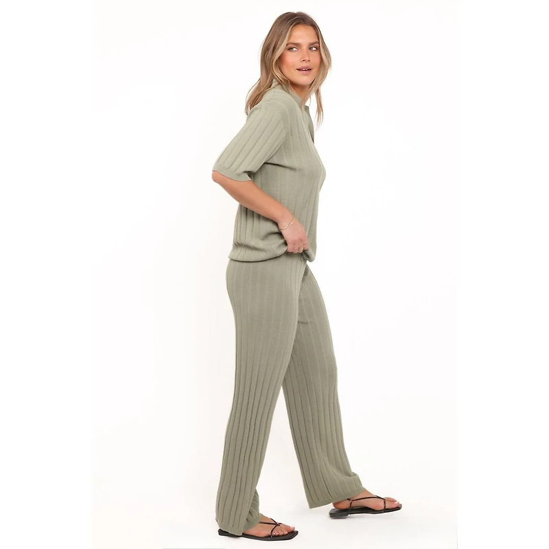 Petal and Pup Women's Yulissa Wide Ribbed Pant Set.