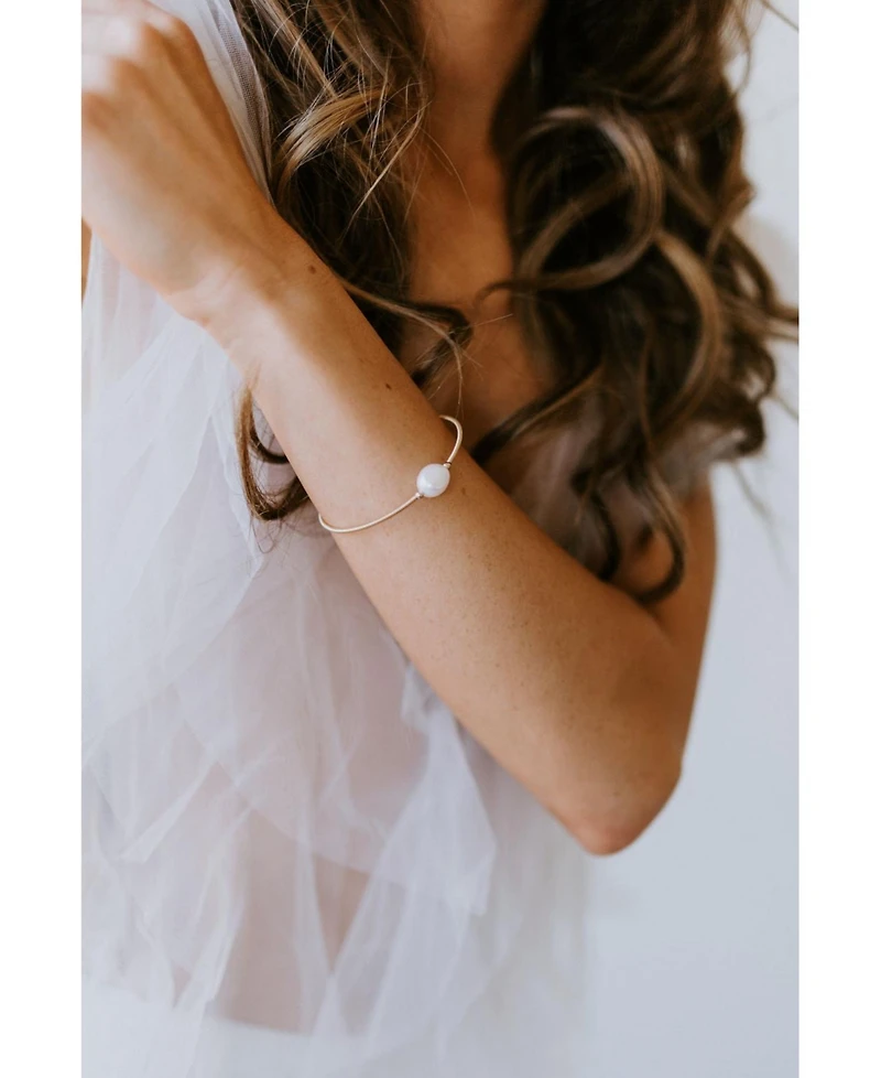 Untamed Petals Parlor Pearl Bracelet