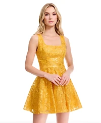 Dress the Population Women's Ainsley Square Neck Short