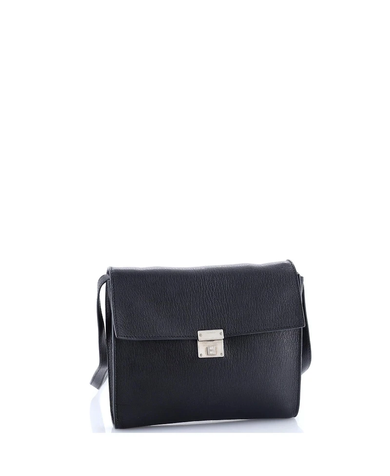 Pre-Owned HERMES 16 Clic Wallet on Strap Chevre Mysore