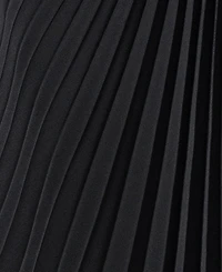 Xscape Women's Long Pleated Halter Neck Ball Gown