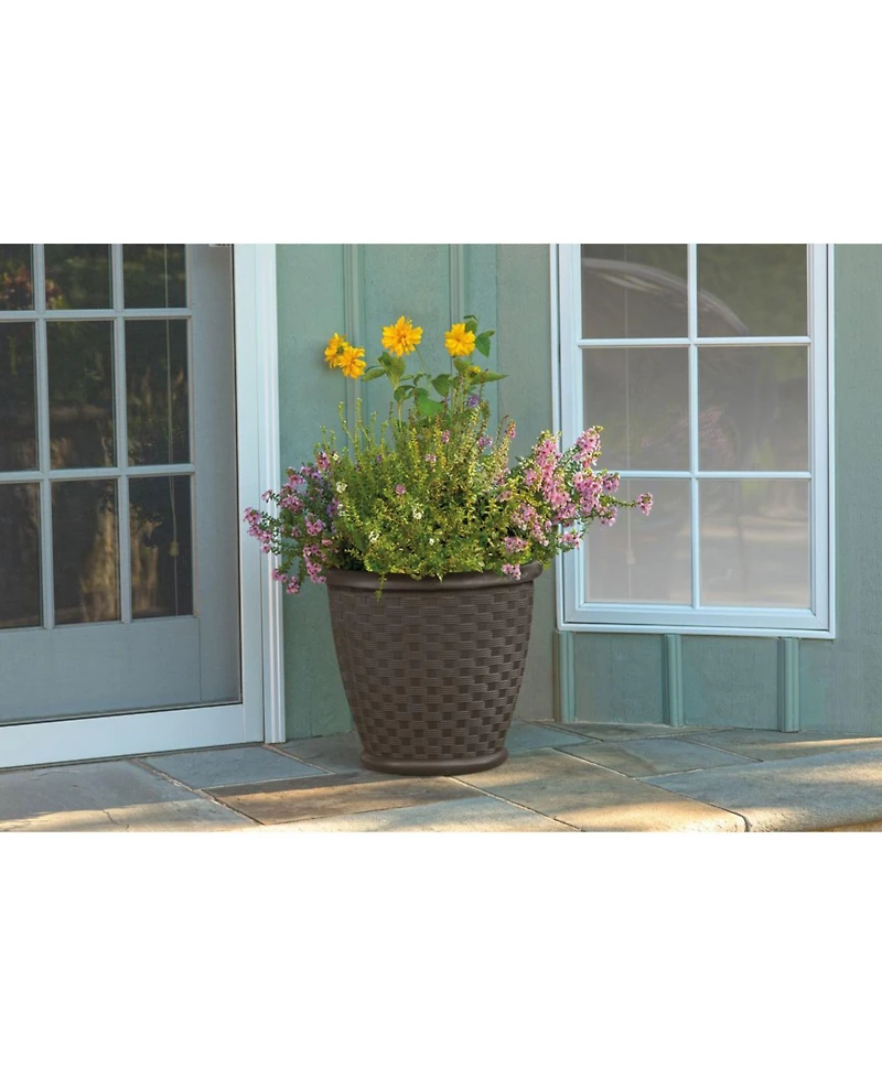 Suncast Sonora Resin Wicker Planter for Indoor & Outdoor Use