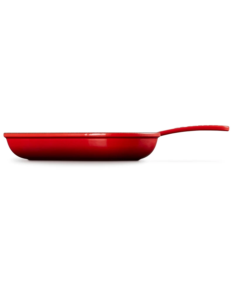 Le Creuset Enameled Cast Iron 2-Quart Traditional Heart Skillet