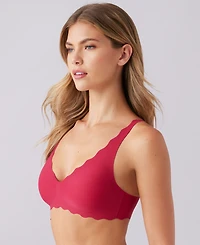 b.tempt'd by Wacoal Women's b.wow'd Wirefree Bralette 952287