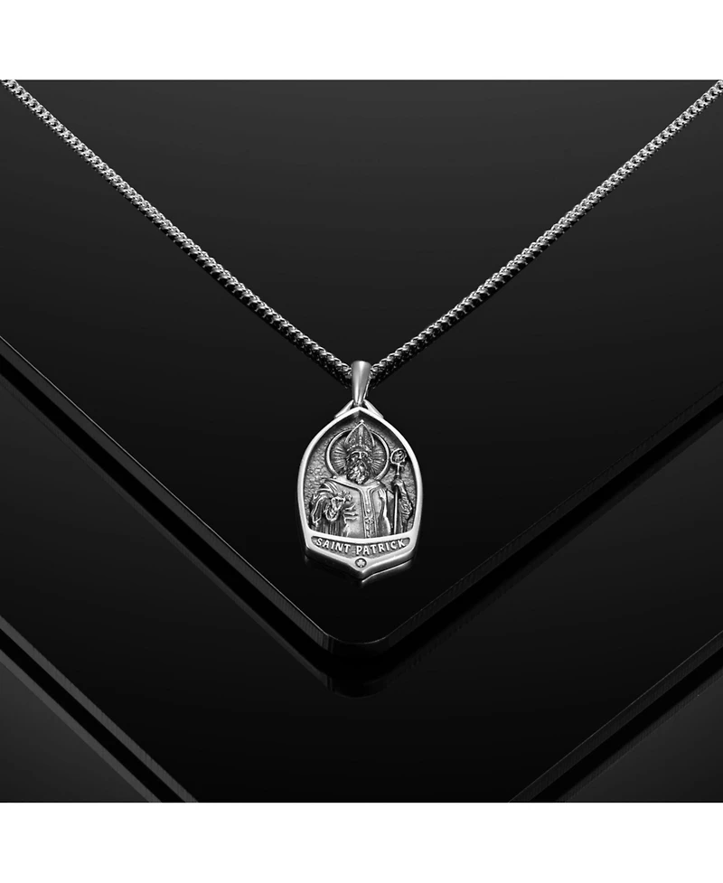 Vincero Men's St. Patrick Pendant – 21" Silver Chain