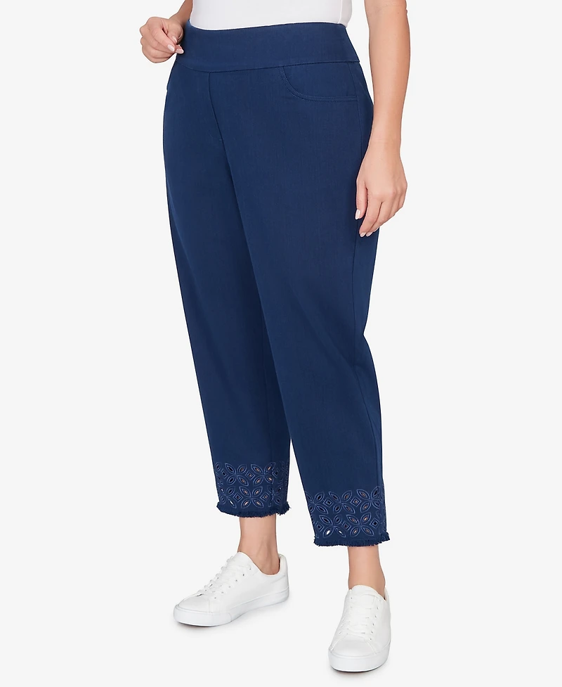 Alfred Dunner Plus Mykonos Geometric Embroidered Super Stretch Denim Ankle Pants