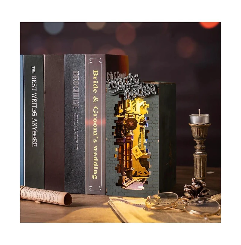 Flash Popup Diy 3D Book Nook Kit: Magic House 216 pieces