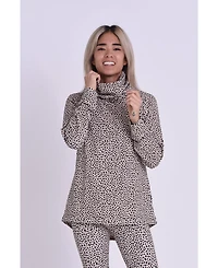 Oosc Women's Cheetah Baselayer Top