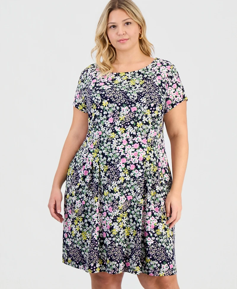 Connected Plus Printed Pintuck Short-Sleeve Dress