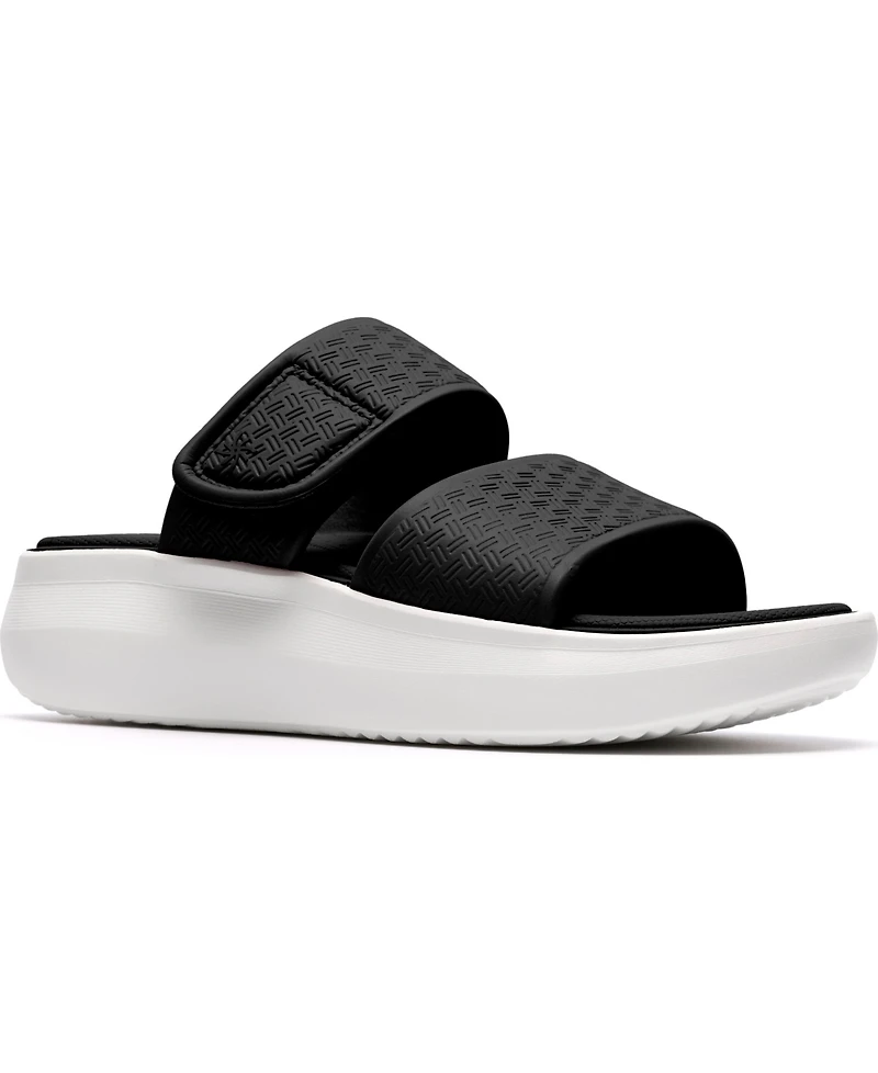 Clarks Women's Solevana Star Round Toe Sandals