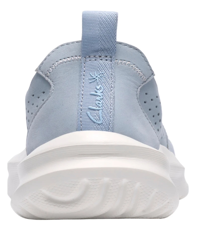 Clarks Women's Cloudsteppers Solevana Style Round Toe Sneakers