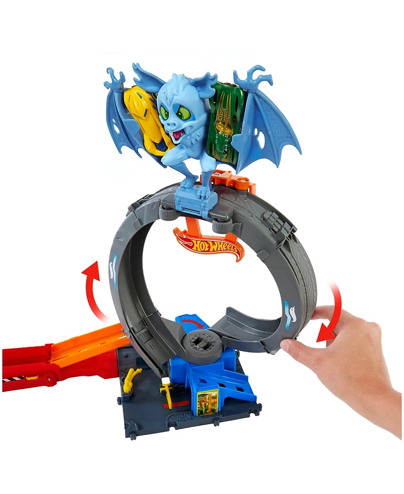 Hot Wheels City Bat Loop Attack Playset
