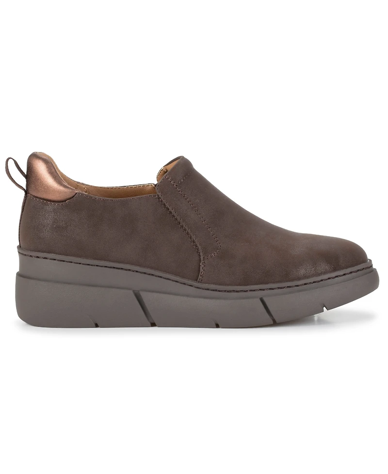 Baretraps Women's Lizett Slip-On Wedge Ankle Booties
