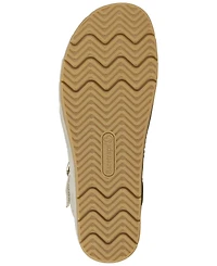 Baretraps Women's Welsy Round Toe Fisherman Sandals