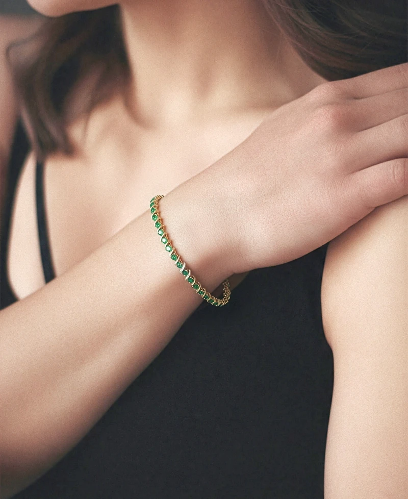 Macy's Emerald (2-7/8 ct. t.w.) and Diamond (1/10 ct. t.w.) Bracelet in 10k Yellow Gold