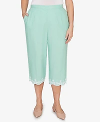 Alfred Dunner Plus Caribbean Blues Eyelet Embroidered Cuff Capri Pants
