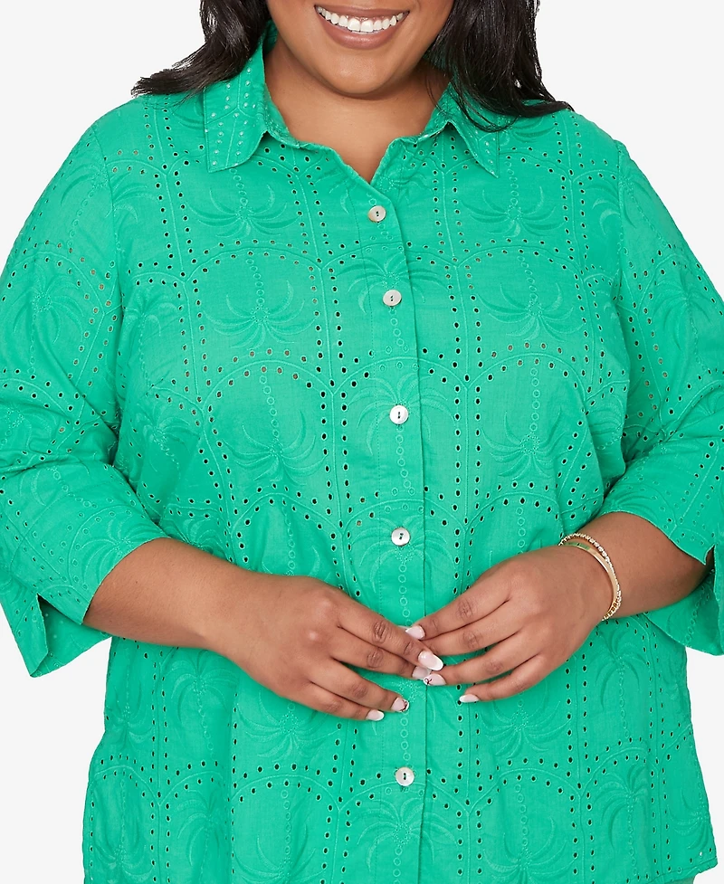 Alfred Dunner Plus Resort Living Eyelet Palm Tree Button Front Top