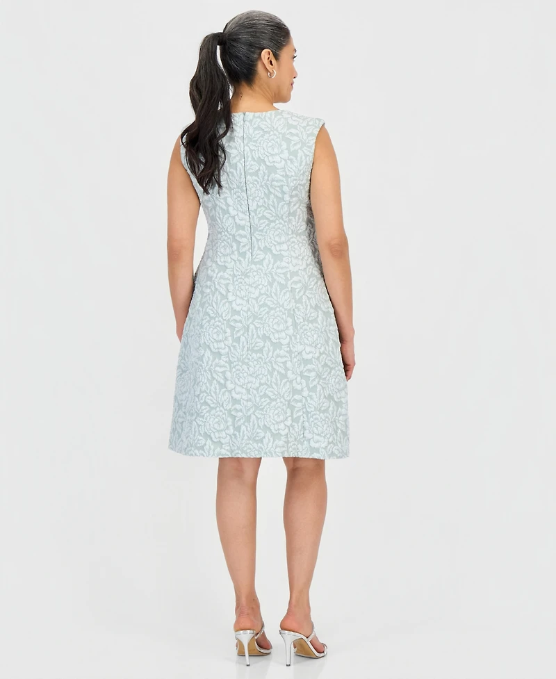 Connected Petite Notch-Neck Sleeveless Sheath Dress