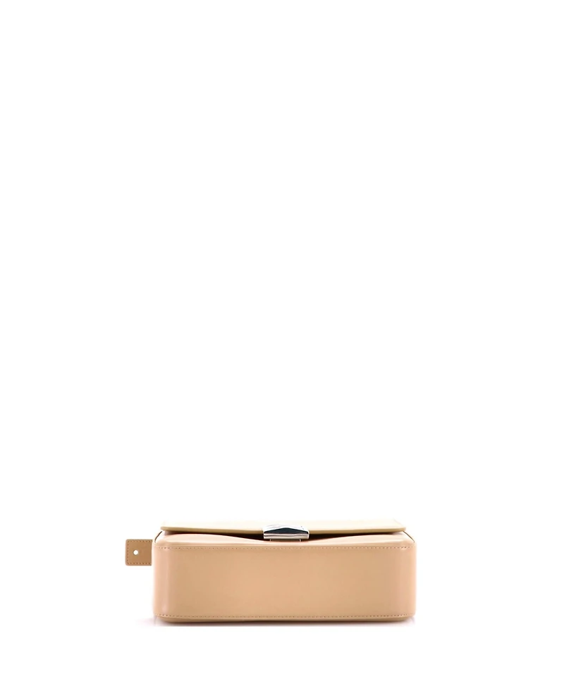Pre-Owned Givenchy Medium 4G Shoulder Bag Leather