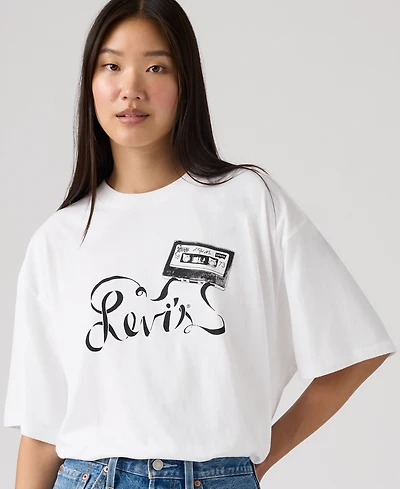 Levi's Women's Graphic Short Stack T-Shirt