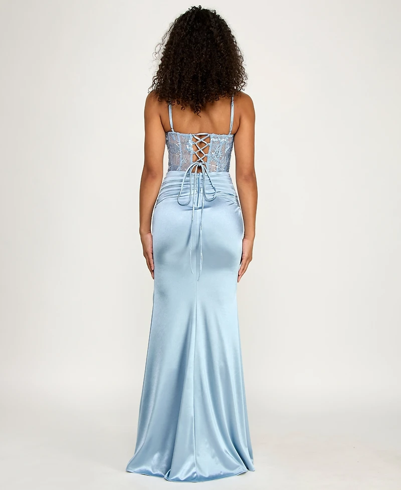 B Darlin Juniors' Lace-Bodice Sweetheart Neck Gown