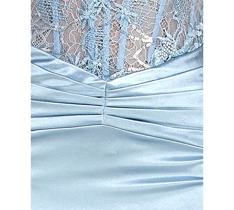 B Darlin Juniors' Lace-Bodice Sweetheart Neck Gown