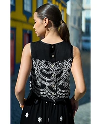 Yumi Women's Embroidered Crop Top