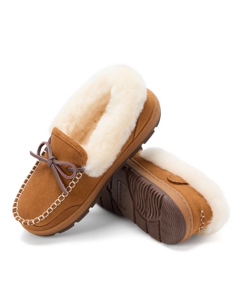 Dearfoams Women's Gladstone Genuine Shearling Moccasin with Stitching