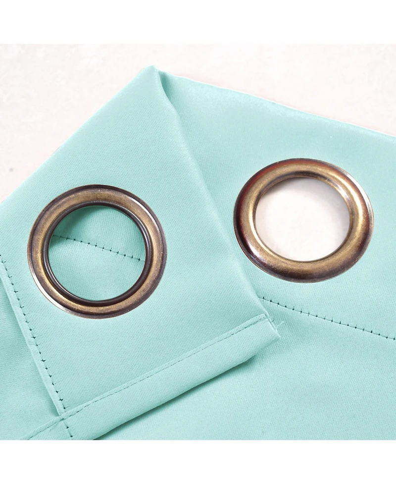 Rt Designers Collection 100% Polyester 250 Gsm Riley 100% Blackout Grommet Panel