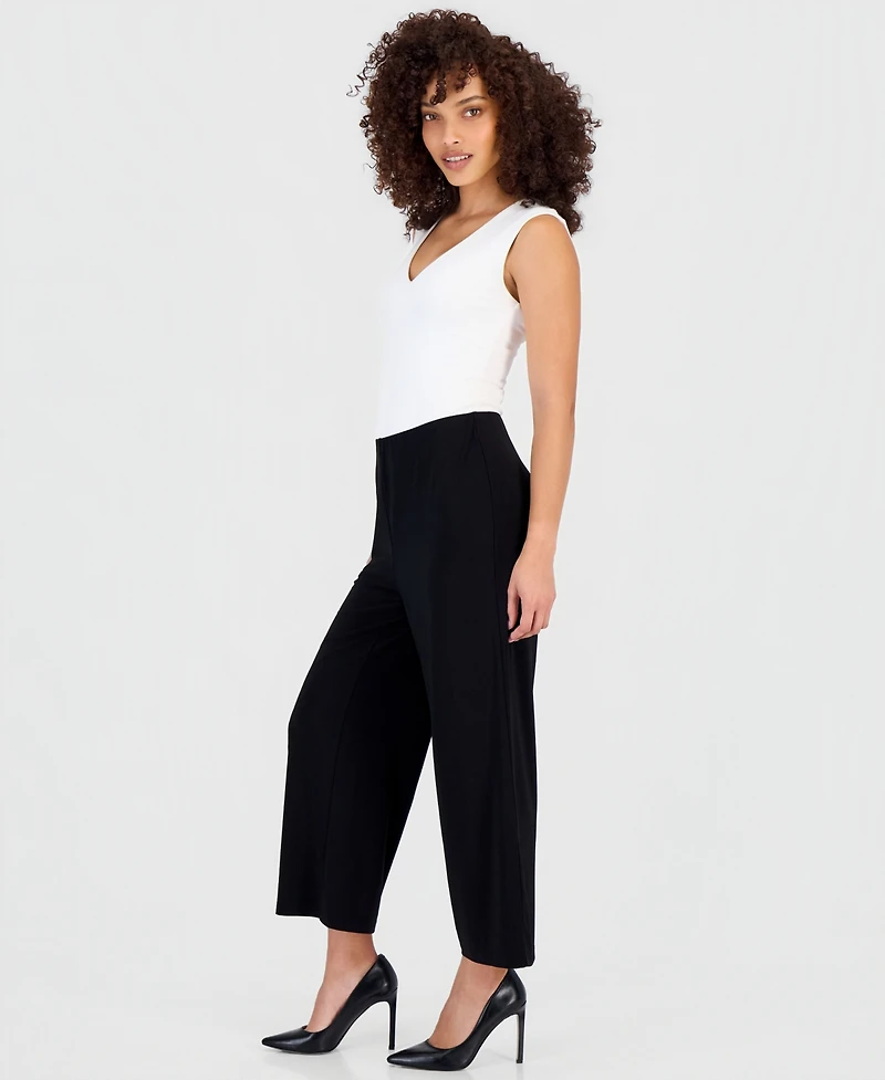 Anne Klein Essentials Petite High Rise Cropped Pull-On Pants