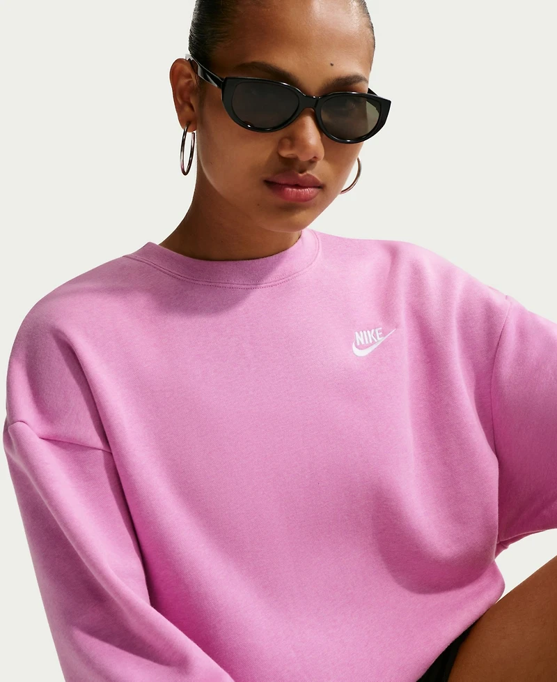 Nike Sportswear Women's Club Fleece Loose Crewneck Sweatshirt