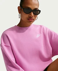 Nike Sportswear Women's Club Fleece Loose Crewneck Sweatshirt