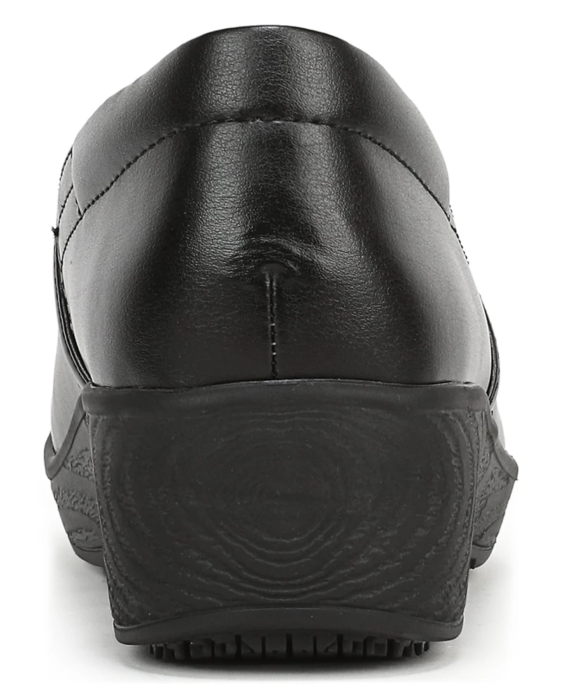 Dr. Scholl's Women's Dynamo Lite Service Round Toe Clogs