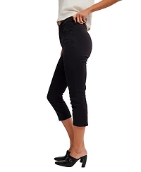 Free People Women's Slim-Fit Cropped Jeans