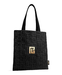 Free Balmain Velvet Totebag with $155 Destin de Balmain purchase.
