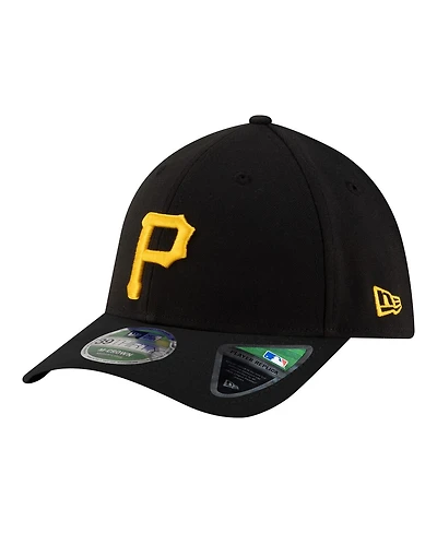 New Era Men's Black Pittsburgh Pirates Player Replica 39THIRTY M-Crown Flex Hat