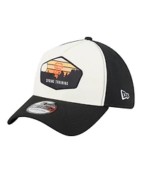 New Era Men's Stone San Francisco Giants 2026 Spring Training Fan Pack Gradient 39THIRTY Flex Hat