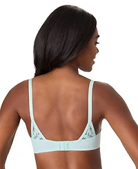 Maidenform Women's Love the Lift Satin Push-Up Bra DM9900