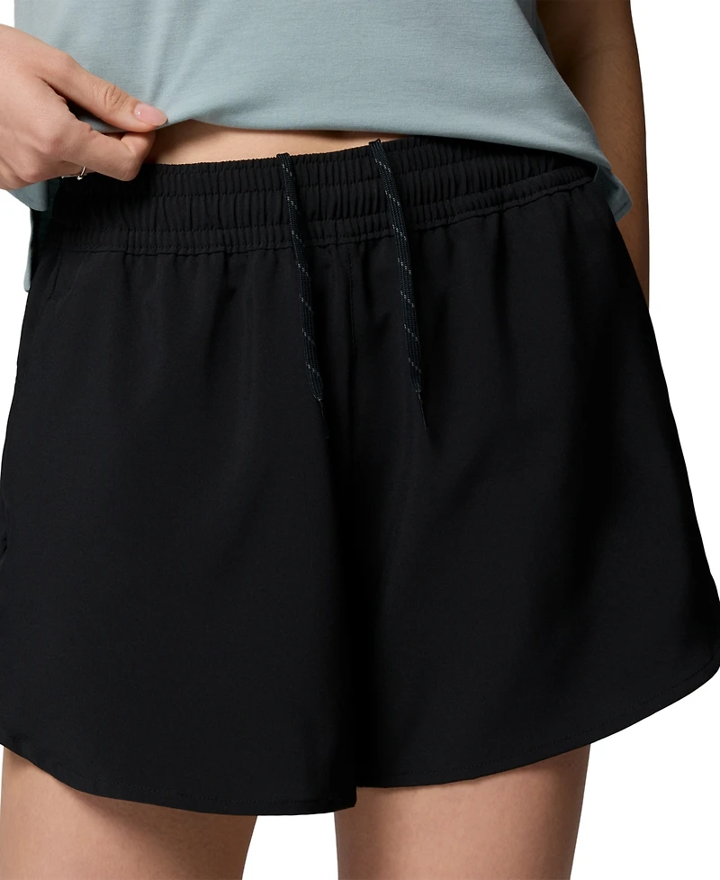 Columbia Women's Vital Valley Regular Fit Pull-On Shorts