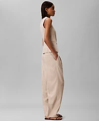 Calvin Klein Women's Sleeveless V-Neck Tailored Vest