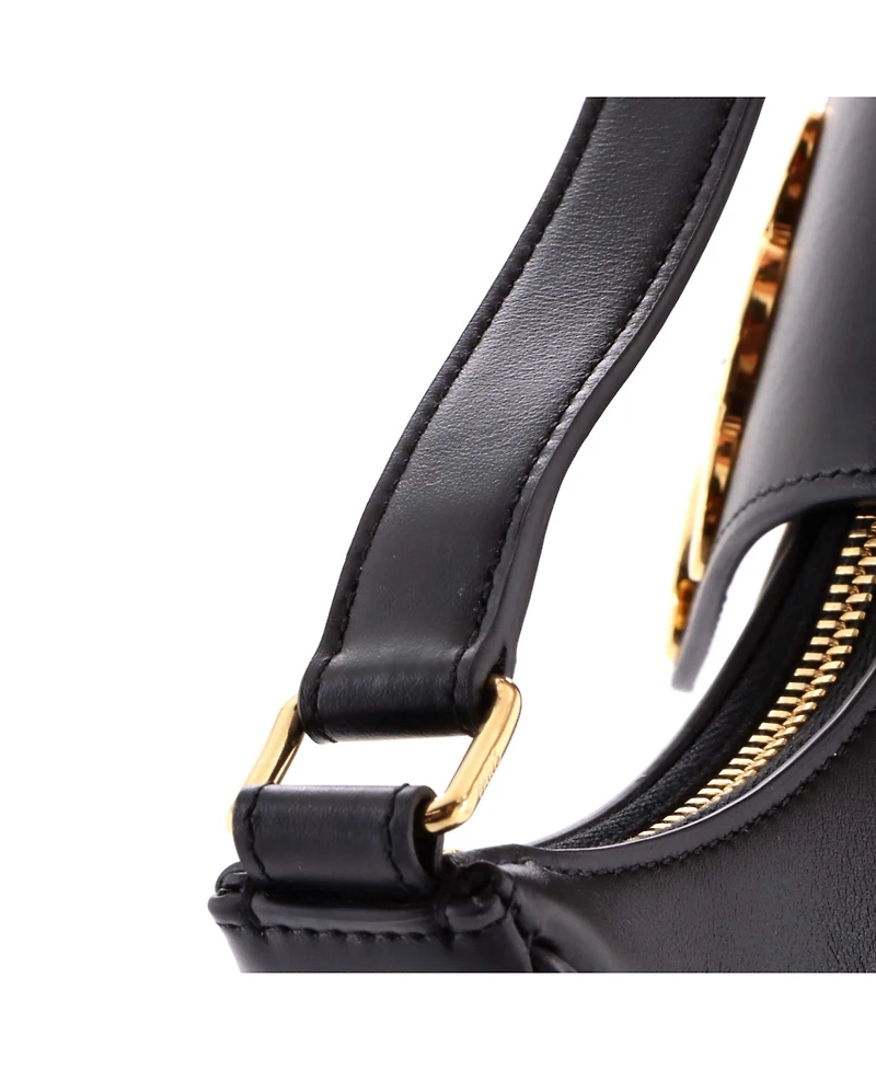 Pre-Owned Celine Ava Triomphe Bag Leather