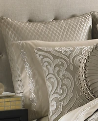 J Queen New York Astoria 4-Pc. Comforter Set