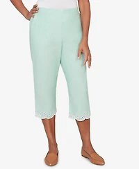 Alfred Dunner Petite Caribbean Blues Eyelet Embroidered Cuff Capri Pants