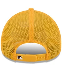 New Era Men's Gold San Diego Padres 2026 Batting Practice Apex 9FORTY Adjustable Trucker Hat