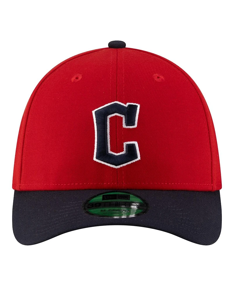 New Era Men's Red Cleveland Guardians Player Replica 39THIRTY M-Crown Flex Hat