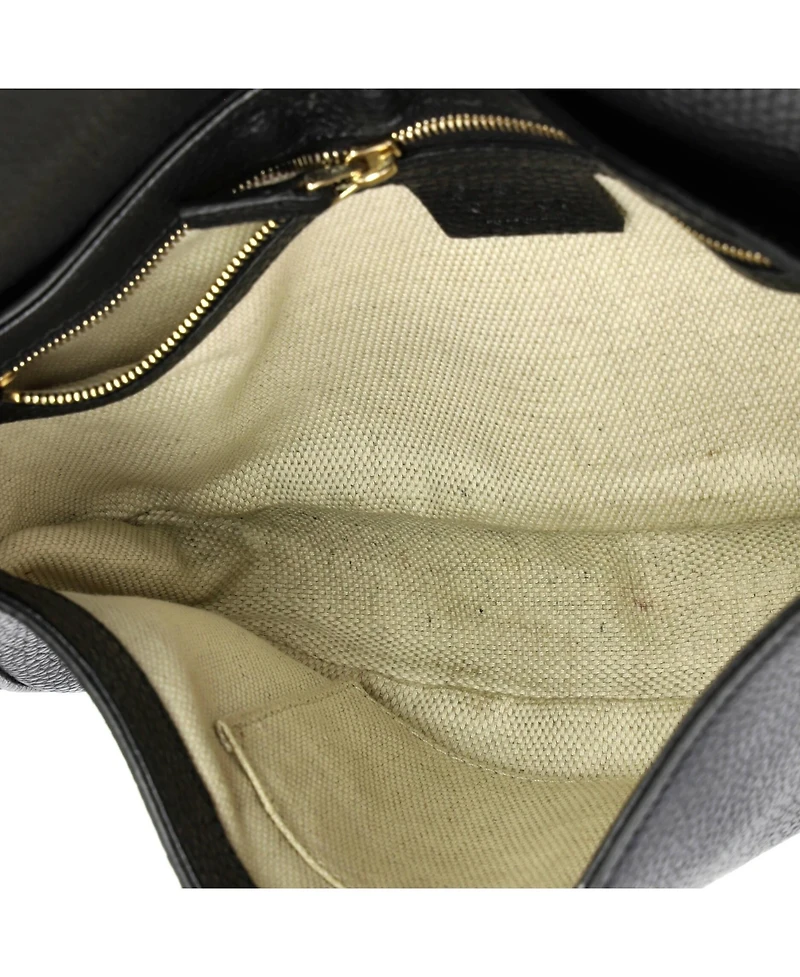 Pre-Owned Gucci Medium Soho Chain Crossbody Bag Leather