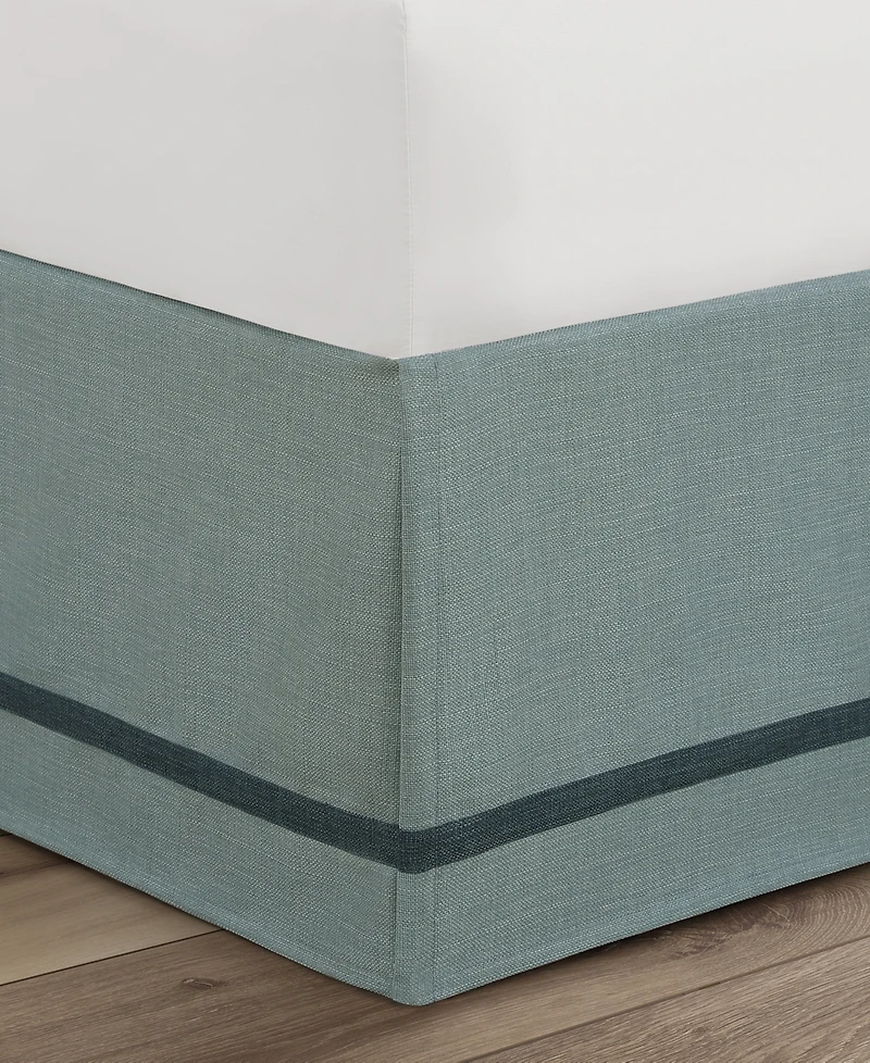 J Queen New York Blossom View Embroidered 4-Pc. Comforter Set