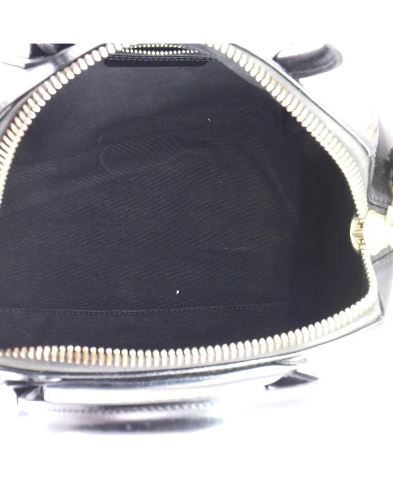 Pre-Owned Givenchy Small Antigona Bag Glazed Leather