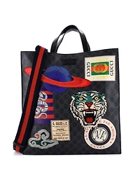 Pre-Owned Gucci North South Courrier Convertible Soft Open Tote Gg Coated Canvas with Applique