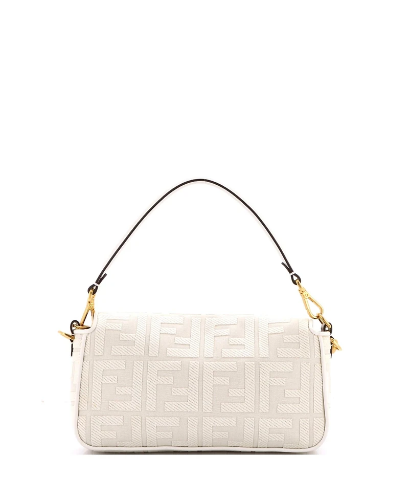 Pre-Owned Fendi Medium Baguette Nm Bag Zucca Embroidered Canvas
